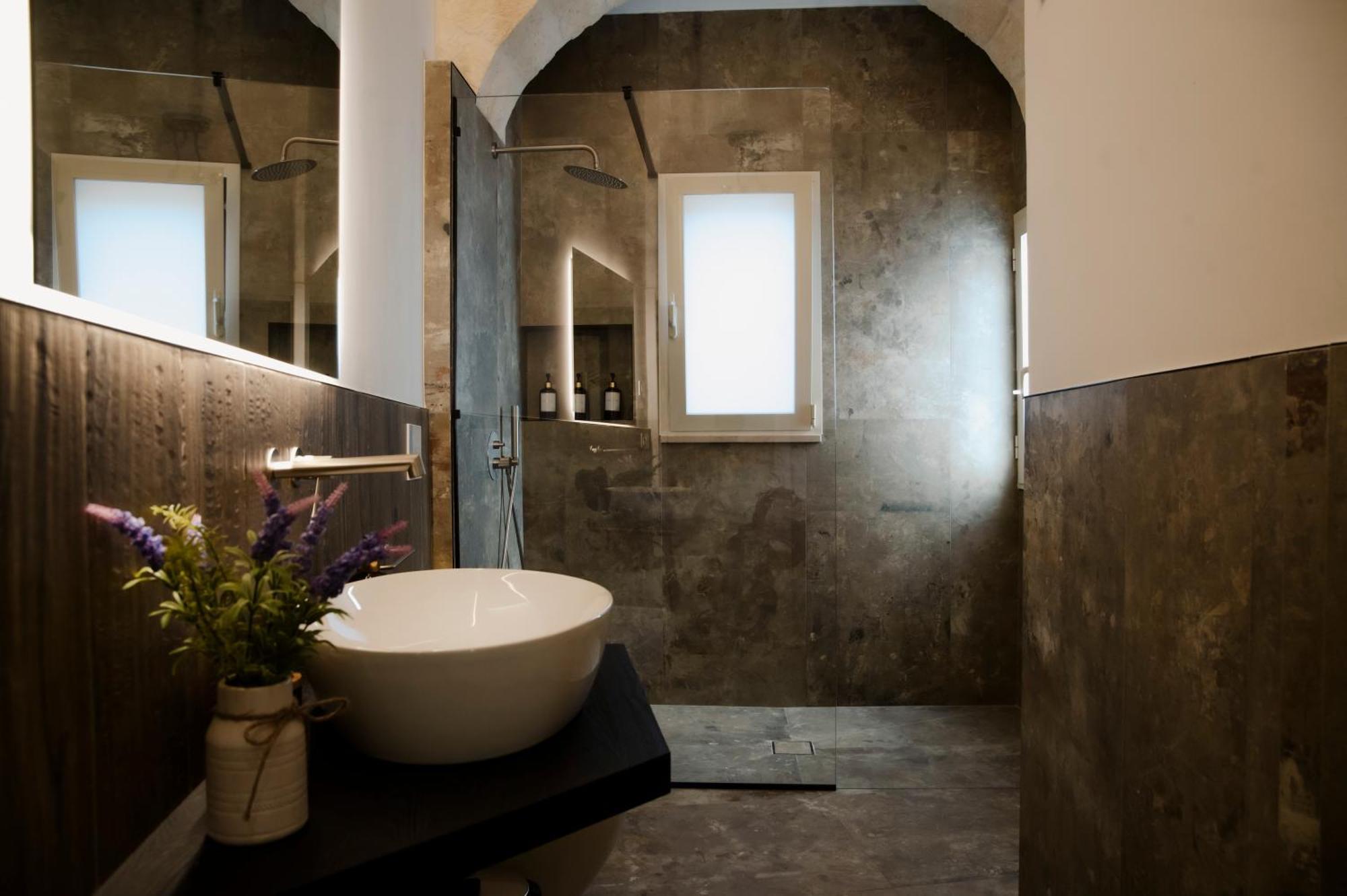 Petrina Home - Suite Rooms Barletta Exterior foto